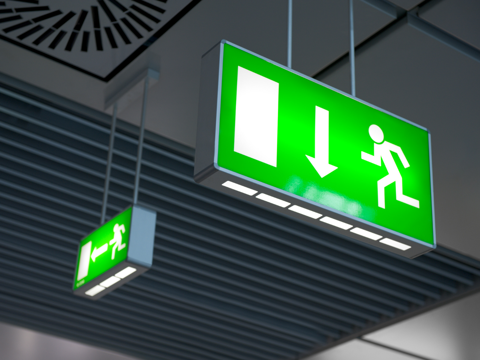 oplossingen-noodverlichting-nooduitgang-lamp-1500x1080.png