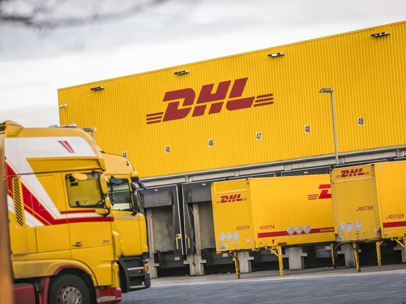 thema-netcongestie-logistiek-dhl-vrachtwagens-1616x909.jpg