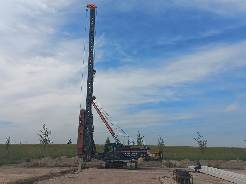 nieuws-equans-oplossing-netcongestie-nieuw-pand-bouw-kraan-zaandam-1500x844.jpg
