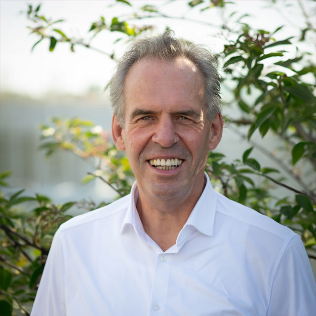 HANS DE RIJK