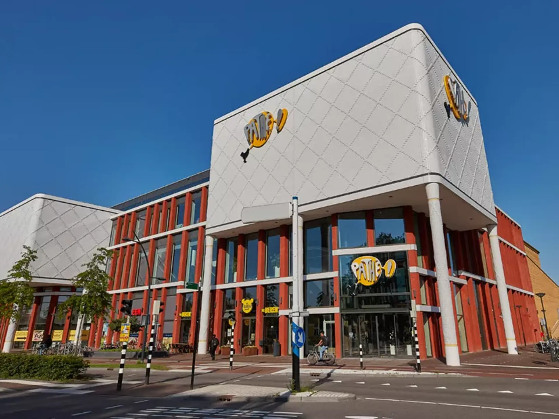 case-pathe-bioscoop-gebouw-zwolle-1240x620.jpg